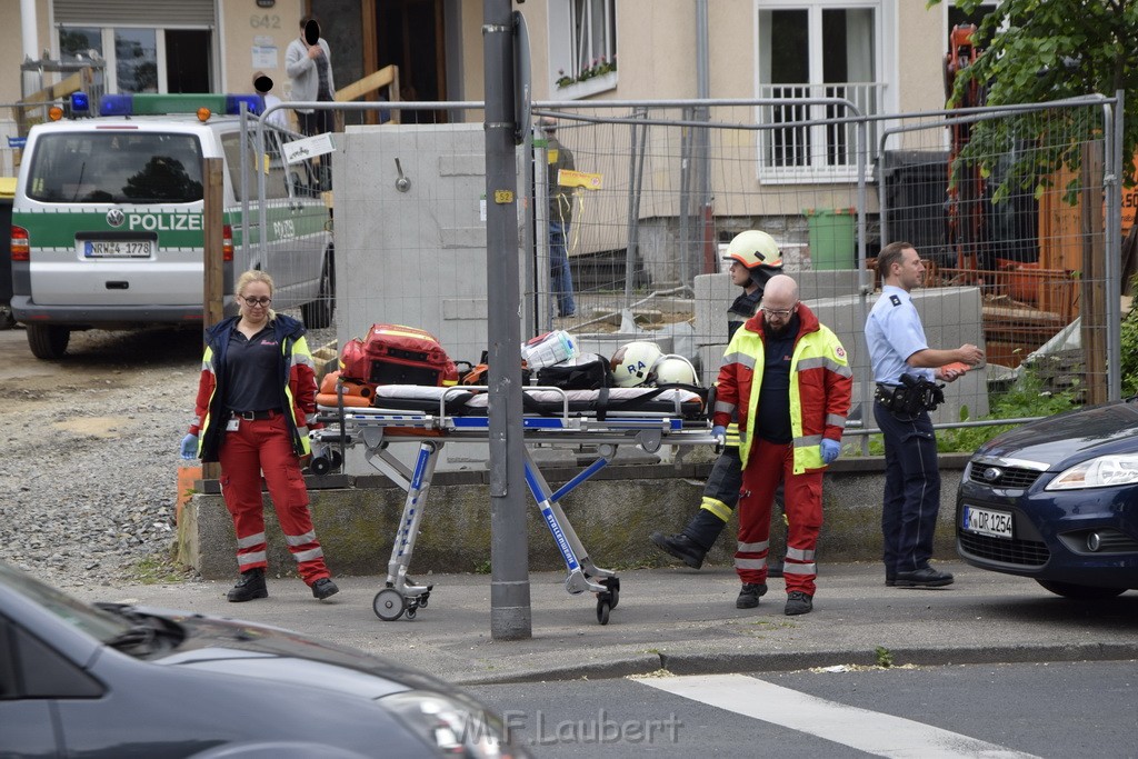 Einsatz BF Koeln Koeln Brueck Bruecker Mauspfad P43.JPG - Miklos Laubert